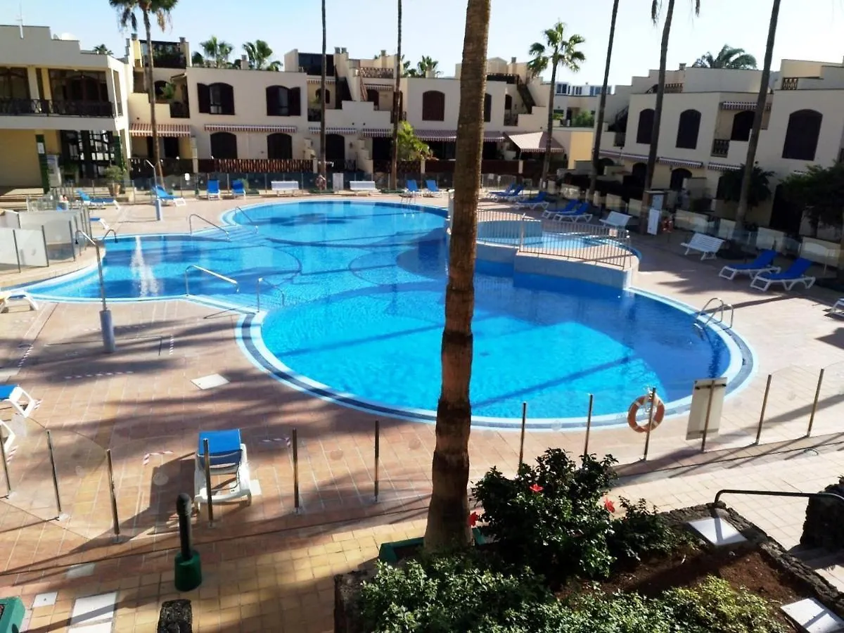 Apartment With Large Relax Terrace And Top Equipment Коста-дель-Силенцио 0*,